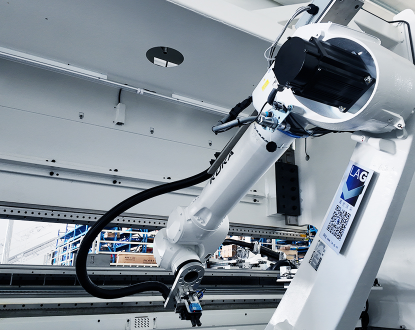 Policy Tailwinds Propel the Building of Exemplary Smart Factories 